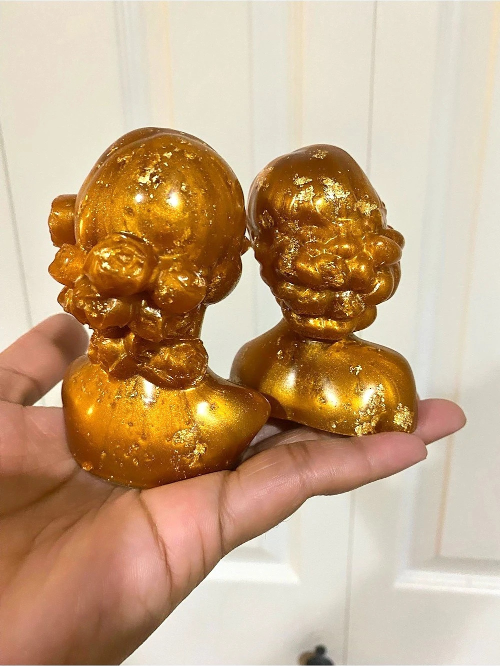 Red Gold Resin Bust Sculpture Goddess, Set - Picture 5 of 13